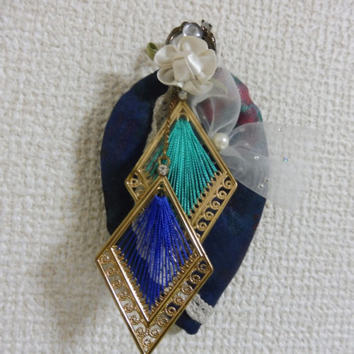 ダイヤ　ブローチ 緑屋質屋】特選ハイジュエリー ダイヤモンドブローチ 1.06ct K18YG/WG