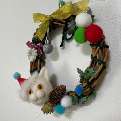 羊毛白猫　クリスマスリース 2枚目の画像