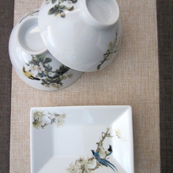 夫婦茶碗セット：花鳥柄/プレゼントに！新生活・母の日・父の日にも 1枚目の画像