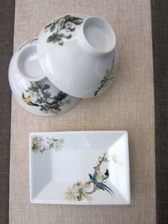 夫婦茶碗セット：花鳥柄/プレゼントに！新生活・母の日・父の日にも 1枚目の画像