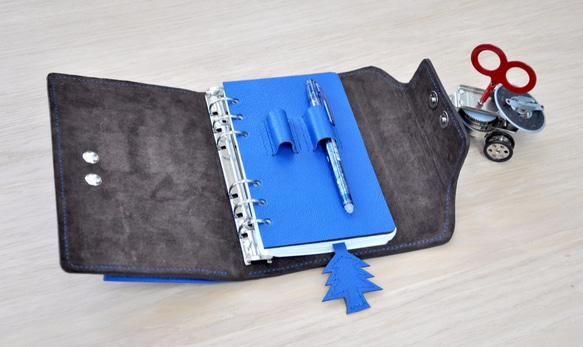 pouch系列:天藍色牛皮6孔B6活頁型筆袋記事本 第2張的照片