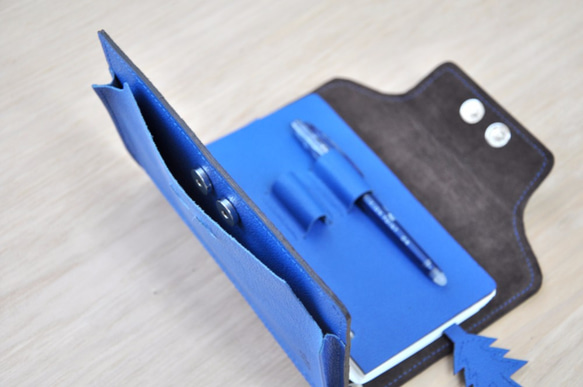 pouch系列:天藍色牛皮6孔B6活頁型筆袋記事本 第8張的照片