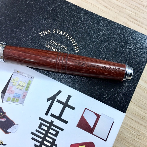 Cikou磁蓋雙層接木鋼珠筆系列:深色花梨(非洲紫檀 Padauk) 第8張的照片