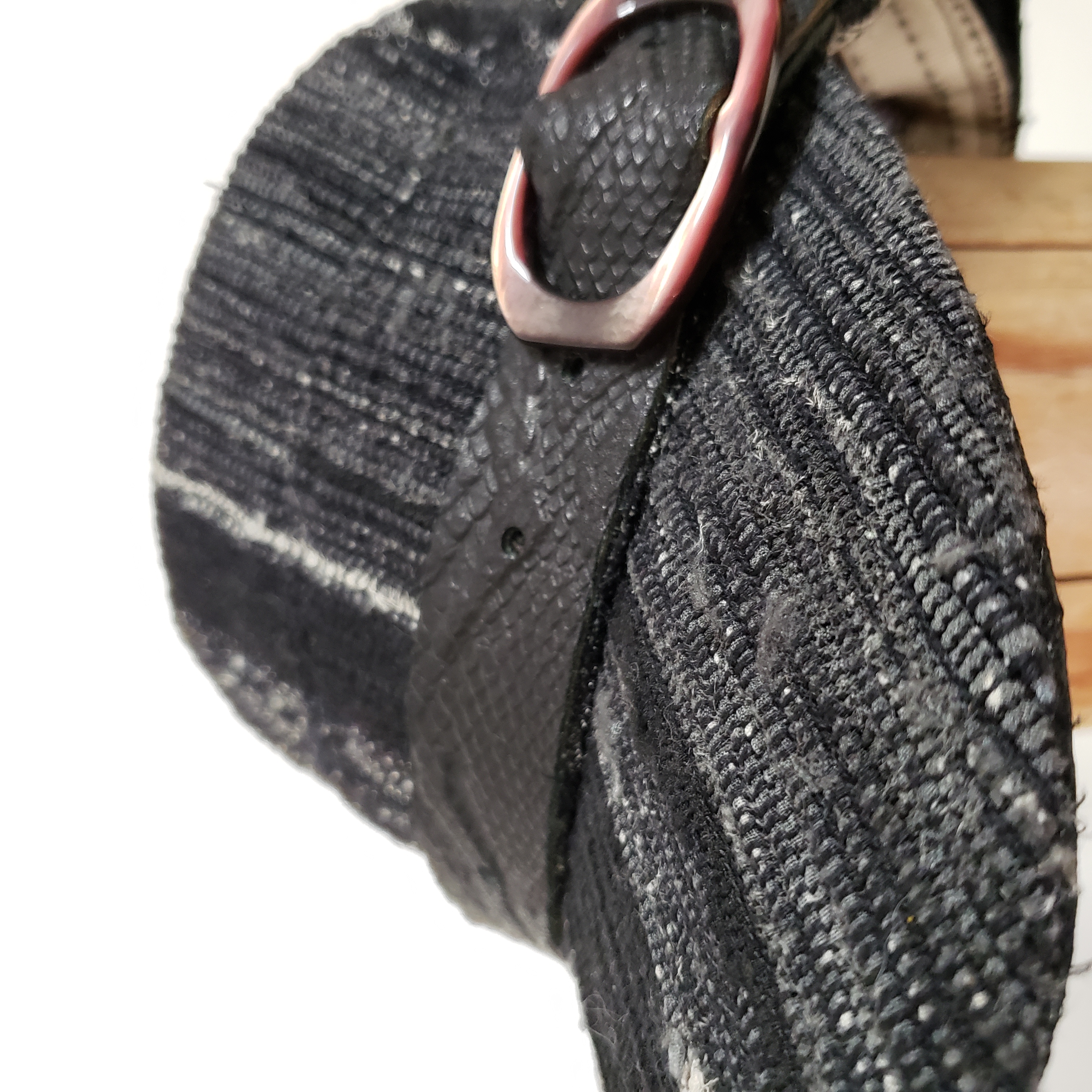 裂き織のゴルフケピ