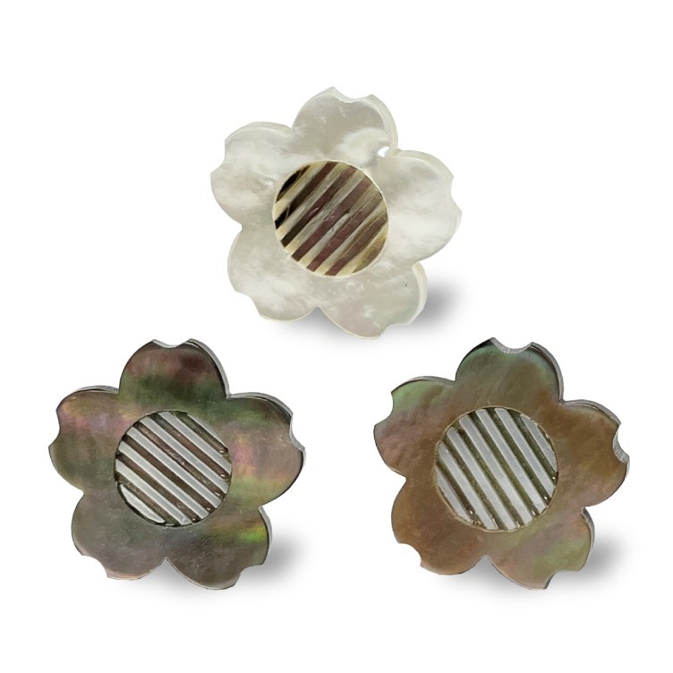 白蝶貝ブートニエール　PIC2 4,455円