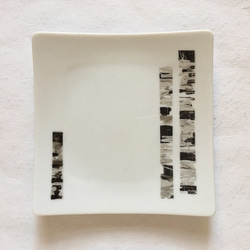 【2枚セット】モノトーンパターンのシンプルなプレート 白磁13cm正方形角皿 4枚目の画像