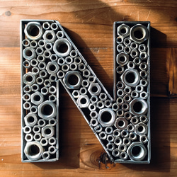 【送料無料】「N」鉄のオブジェ 3枚目の画像