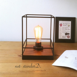 【送料無料】iron cube lamp 2枚目の画像