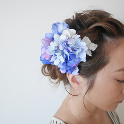 メルマガ掲載《6/12まで送料無料》青い紫陽花を集めたコームドレス 2枚目の画像