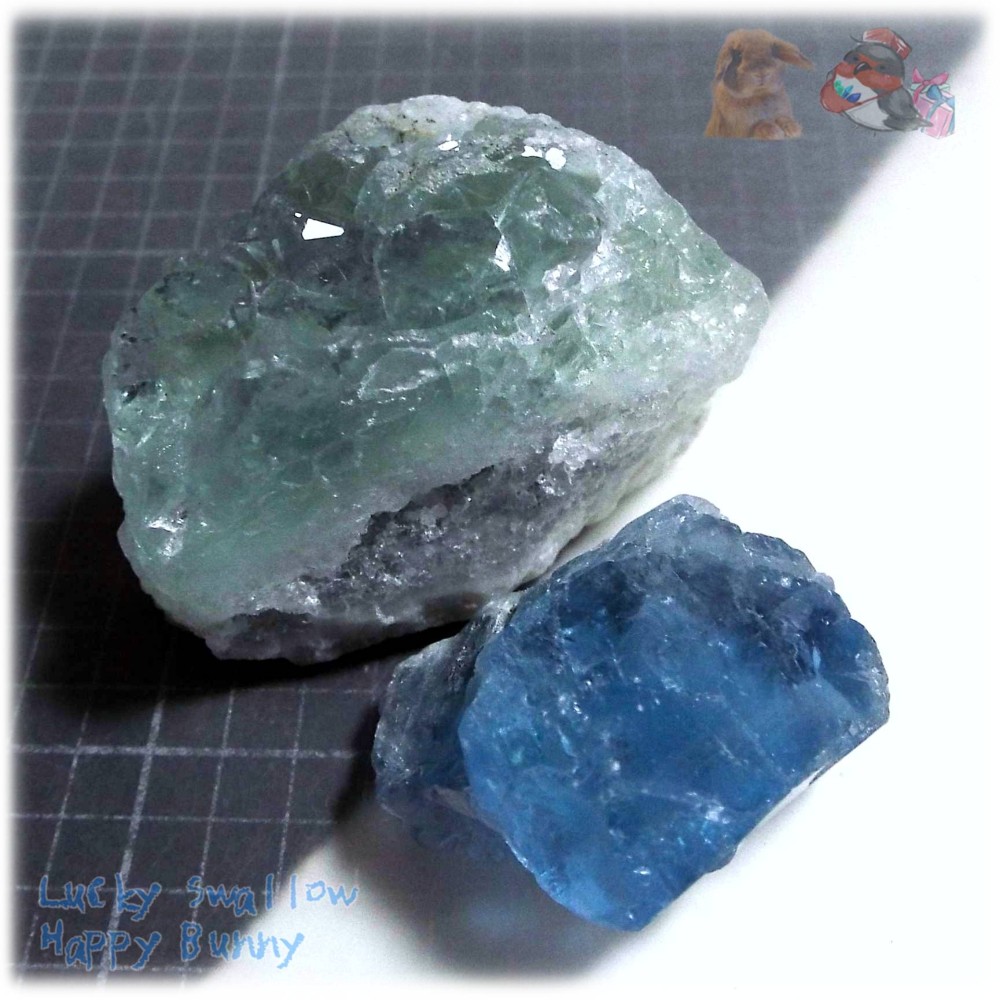 夏休みセール♪ 秘蔵品 宝石質 特殊希少カラー ブルーフローライト 欠片 結晶 蛍石 原石 No.4795