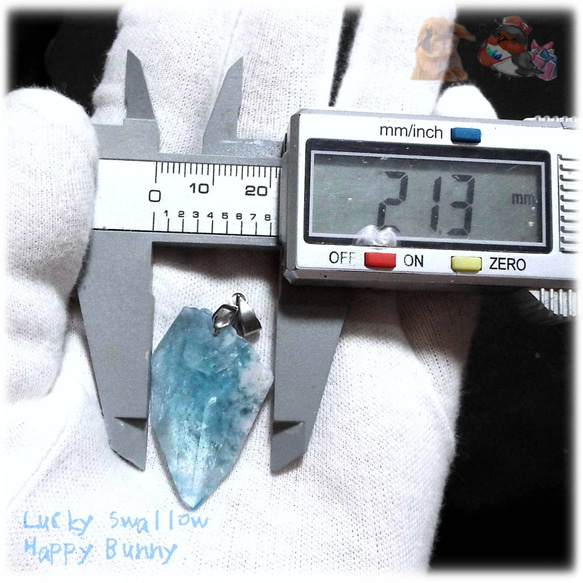 大きな青い宝石♪ 秘蔵品 宝石質 特殊希少カラー ブルーフローライト 結晶 蛍石 原石 サージカルステンレス 4823 9枚目の画像
