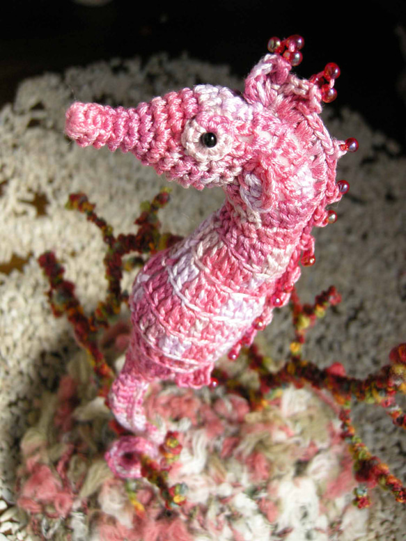 タツノオトシゴ（ピンク） あみぐるみ よねざわなみ 通販 24192