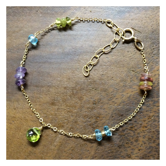 35.【14kgf】Peridot, Topaz, Pink sapphire, Amethyst bracelet 2枚目の画像