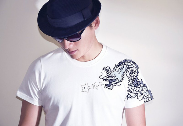 buyMood白目叮－Tシャツ／8bit Dragon Tattoo T-Shirt 3枚目の画像