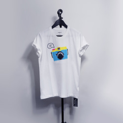 buyMood白目叮－Tシャツ／Camera Talks Round-Neck T-Shirt 3枚目の画像