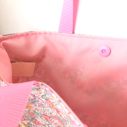 リバティ ラミネート お道具バッグ レッスンバッグ（miniサイズ) クレアオード 雨の日やプールバッグに　女の子　入園 3枚目の画像
