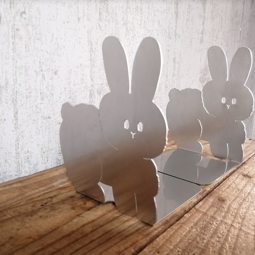 モフモフうさぎ ブックスタンド その他インテリア雑貨 cyilabo 通販