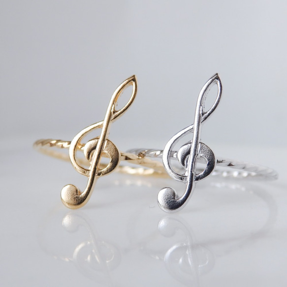 音楽モチーフ・ト音記号リング｜極細ツイスト・ゴールド・華奢デザイン・プレゼントにも 2枚目の画像