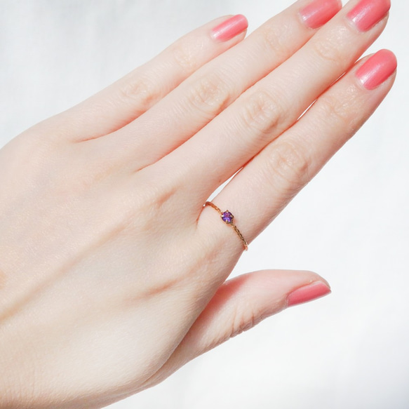 透明な葡萄酒の滴＊アメジスト華奢ツイストリング（真鍮・K18メッキ）｜3mmラウンド・2月誕生石・サイズオーダー可 3枚目の画像
