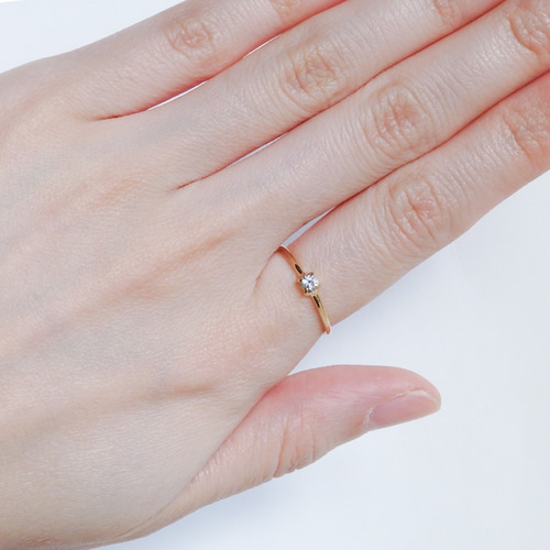 アクアマリン 18kベゼルのシルバーリング アクアマリン 18kベゼルのシルバーリング