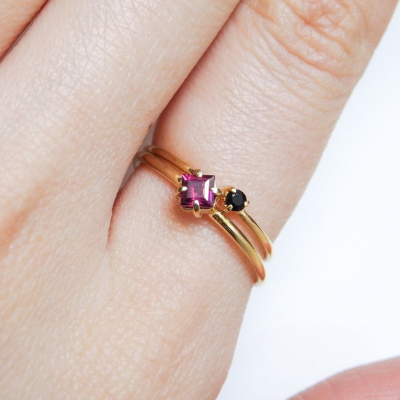 ロードライトガーネットリング・スクエアカット・フューシャピンクの華奢天然石リング　1月誕生石　サイズオーダー可 2枚目の画像