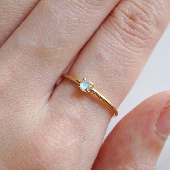 月光の詩＊ロイヤルブルームーンストーン華奢リング・シルバー925（18金イエローゴールドメッキ）6月誕生石 4枚目の画像