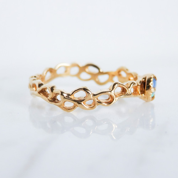 ホワイトオパールリング 4枚目の画像