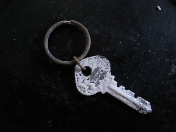 key holder white 1枚目の画像