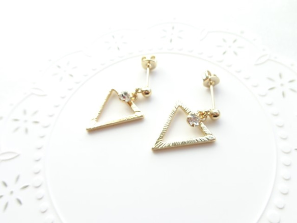 ▽triangle ピアス 3枚目の画像