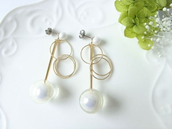 ✲ﾟ*リッチなパールの耳飾り *✲ﾟ* ピアス（スタッド・一粒