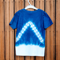 サイズ120 藍染め子供Tシャツ 山 2枚目の画像