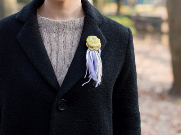 Jelly Fish Brooch / Yellow 1枚目の画像