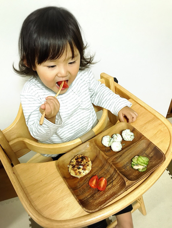 出産祝い 離乳食 ランチプレートセット  うさちゃん  女の子  誕生日 お食い初め 名前入れ  特別なプレゼント♡ 2枚目の画像