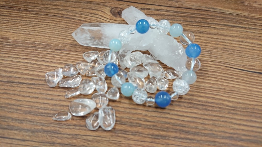 本翡翠、スカイブルー氷藍水ブレスレット 翡翠 天然石 翡翠ブレスレット ブレスレット 本翡翠 藍水翡翠