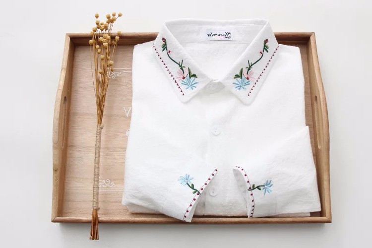 美品 140 アナスイミニ 半袖 カットソー フリル フラワー 刺繍