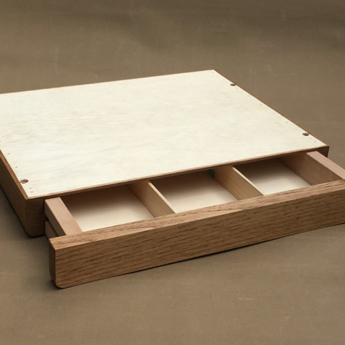 テーブル下の薄い引き出し ダイニングテーブル 家具木工 みずき工房