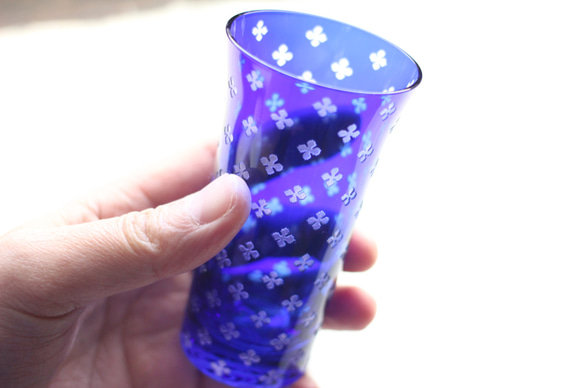 【再販】ガラス製 一口ビアグラス 清酒杯 " 絣 ＋ 観世水 "　 1枚目の画像