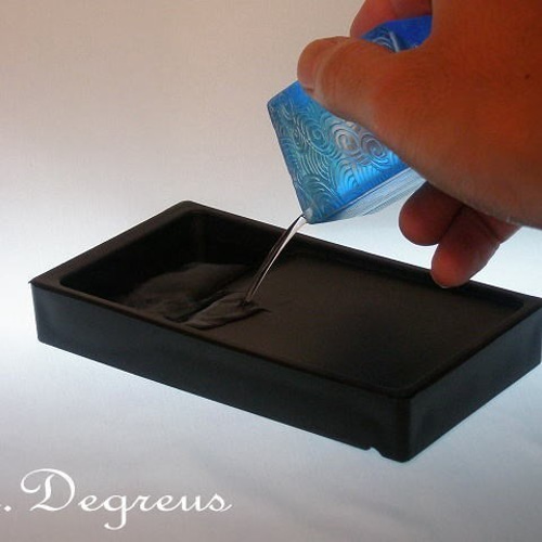 〇Ea右1034 水滴 すいてき 書道 真鍮 ナス 〇Ea右1034 水滴 すいてき