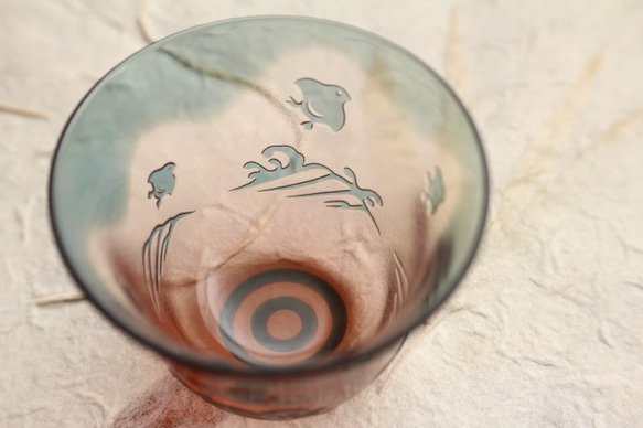 【再販】ガラス ぐい呑み「千鳥」ピンクブルー　其の弐 3枚目の画像