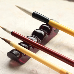 ガラス製　書道具　筆置き　筆架「とぅるんなる・紫」 3枚目の画像