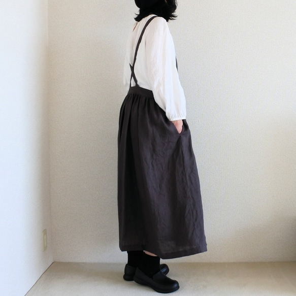 リネン　ギャザーのサロペットスカート【チャコール】 3枚目の画像