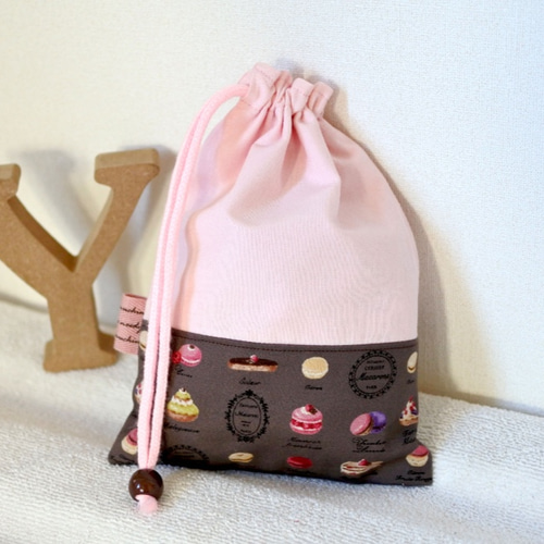 給食袋/スイーツ柄/ミニマカロン/YUWA/片絞り巾着/20×15/ピンク
