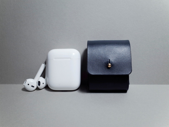 AirPods 皮革保護套 / 耳機保護殼 / 收納皮套 (13色/免費刻字) 第6張的照片