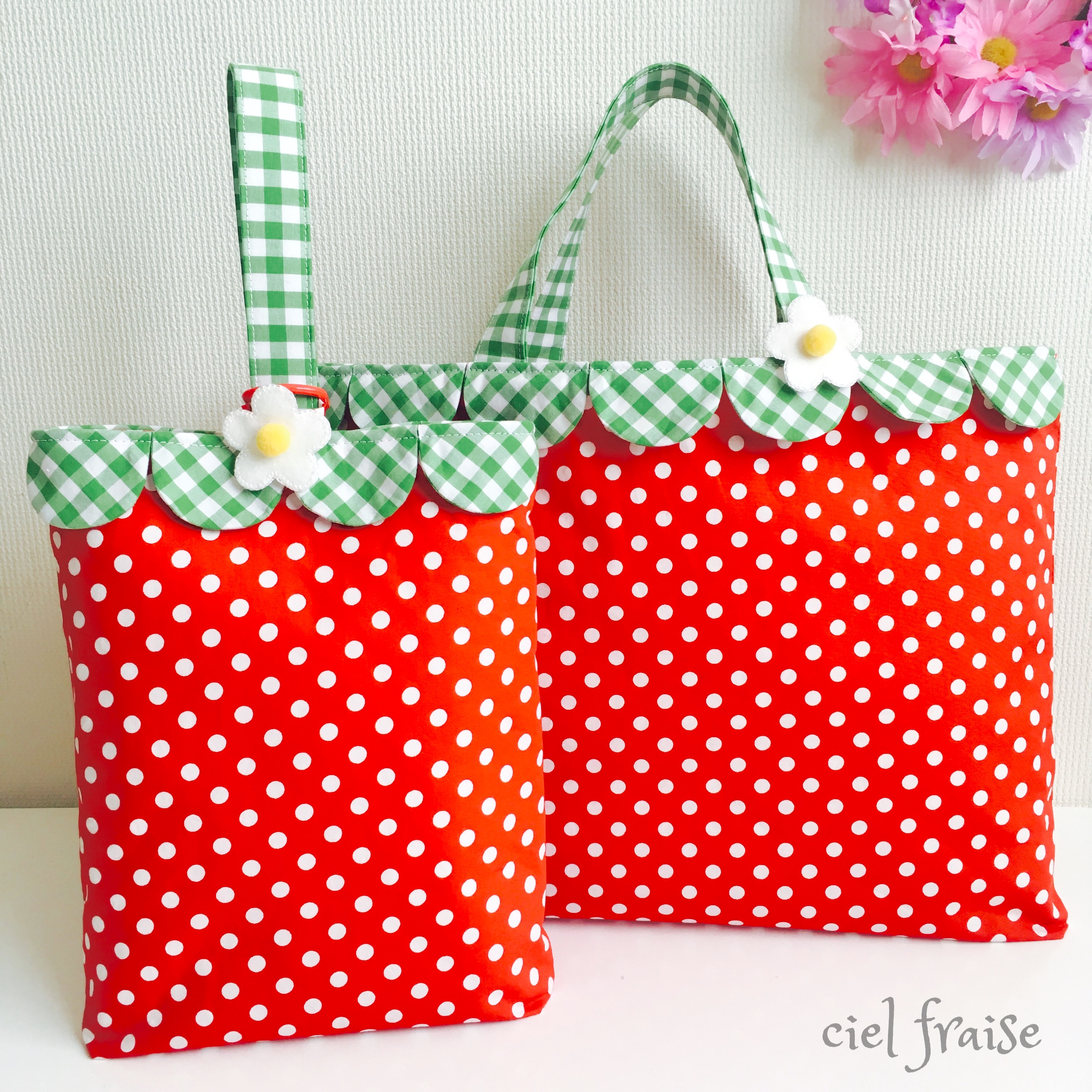 再販7♡赤いちごの通園通学セット♡ レッスンバッグ＆シューズバッグ＆お名前タグ＊受注制作＊