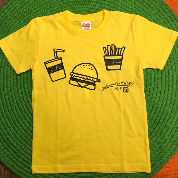 【名入れ無料】Fujiカフェシリーズ   ハンバーガーTシャツ 1枚目の画像