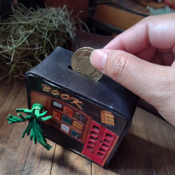 特色歐式小書店 可愛小房子純牛皮 零錢/存錢筒 置物盒 第4張的照片