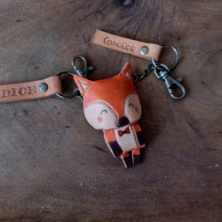 可愛笑瞇瞇小狐狸 純牛皮鑰匙款- 刻名字 第2張的照片