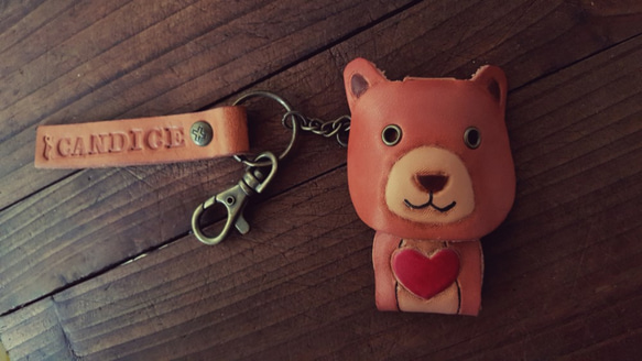 可愛愛心Q小熊純牛皮鑰匙圈- 可刻字(生日、情人送禮) 第3張的照片