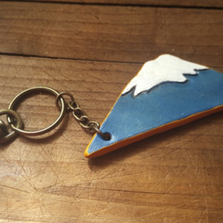 日本富士山 純牛皮鑰匙圈 -背面刻名字 (生日、情人送 第1張的照片