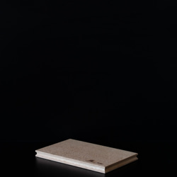 心地良い音のまな板（Mサイズ）／ラワン 無垢材 ギフト カットボード 敬老 料理 キッチン 水捌け 木製 プレゼント 4枚目の画像